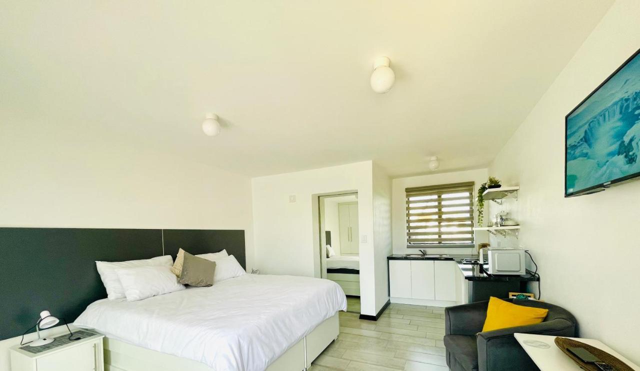 Moh Ville Guest House Масеру Экстерьер фото