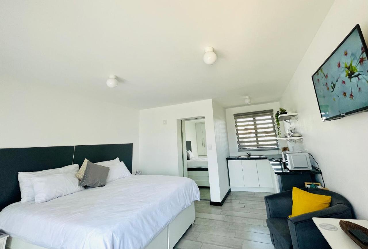 Moh Ville Guest House Масеру Экстерьер фото